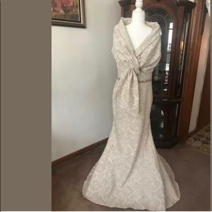 Terani Couture 1921M0726 Evening Dress - SIZE 12